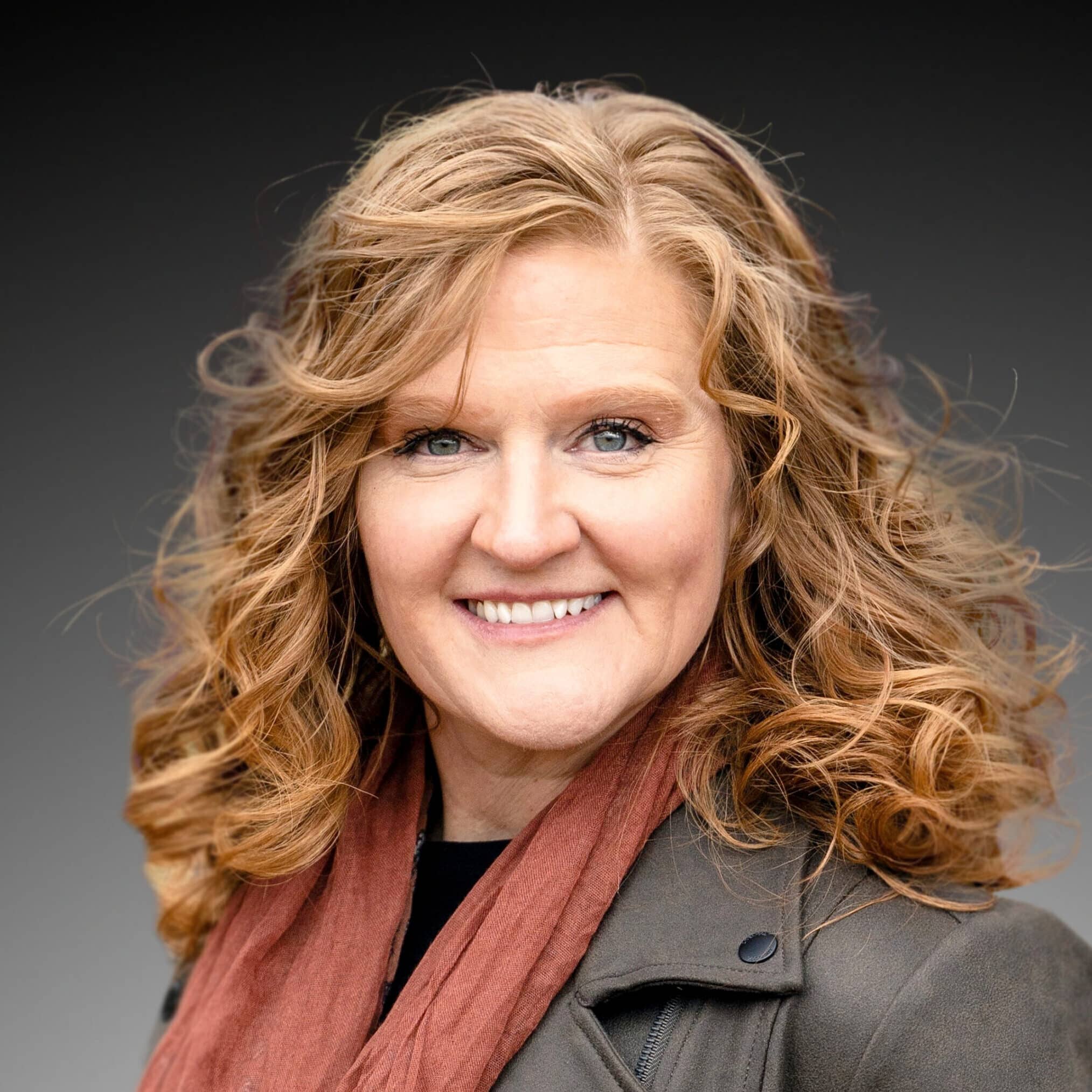 Debbie Leach